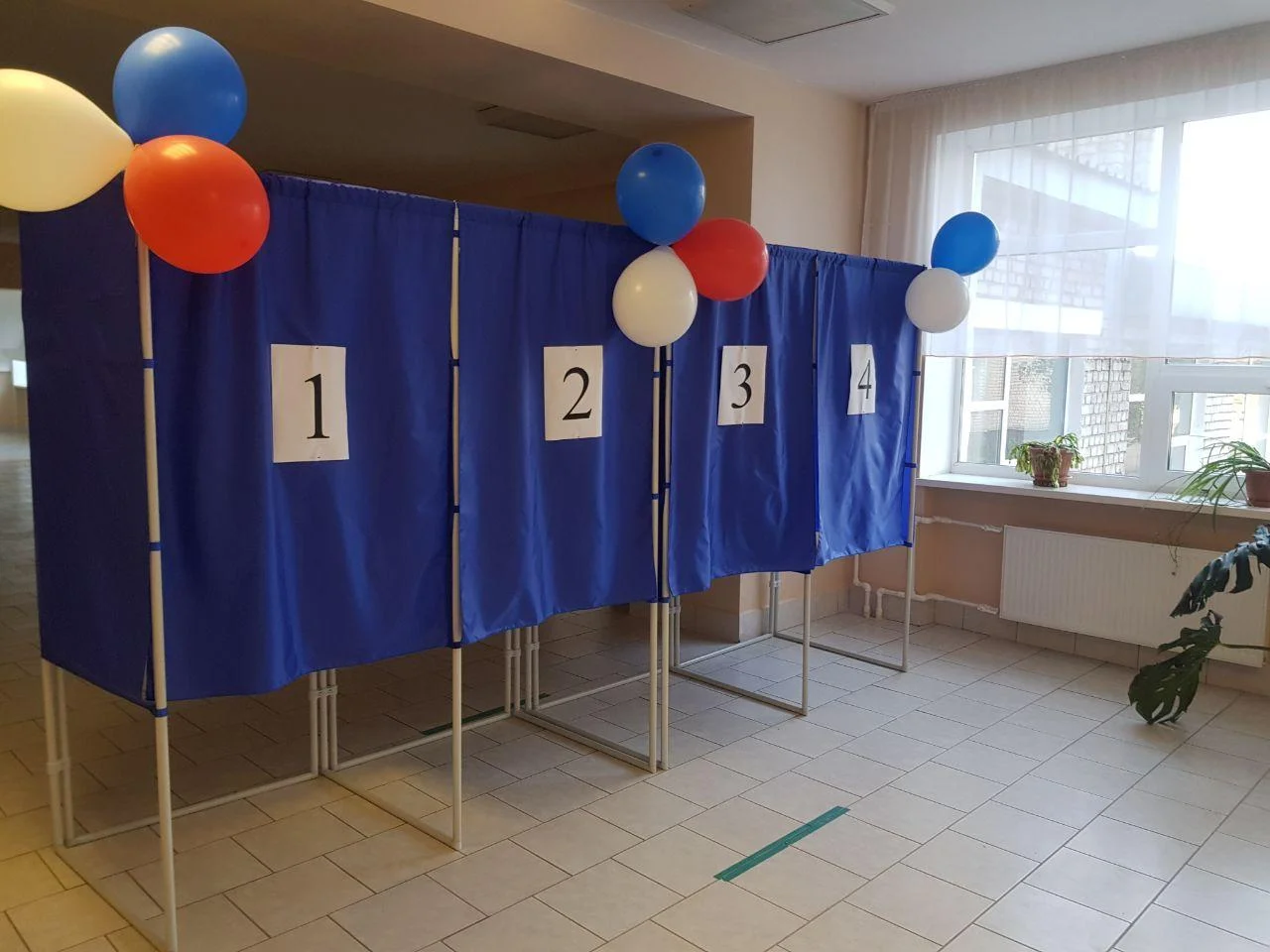 В Перевальском районе ЛНР открылись участки для голосования